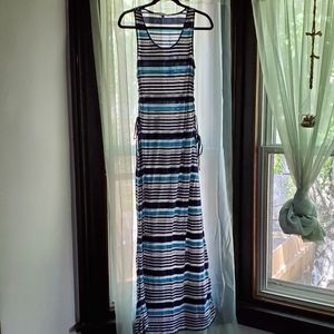 Medium Nordstrom Rack Striped Maxi Dress